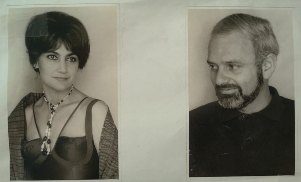 Η Marie Wilson και ο Νάνος Βαλαωρίτης γνωρίστηκαν σε ένα πάρτι