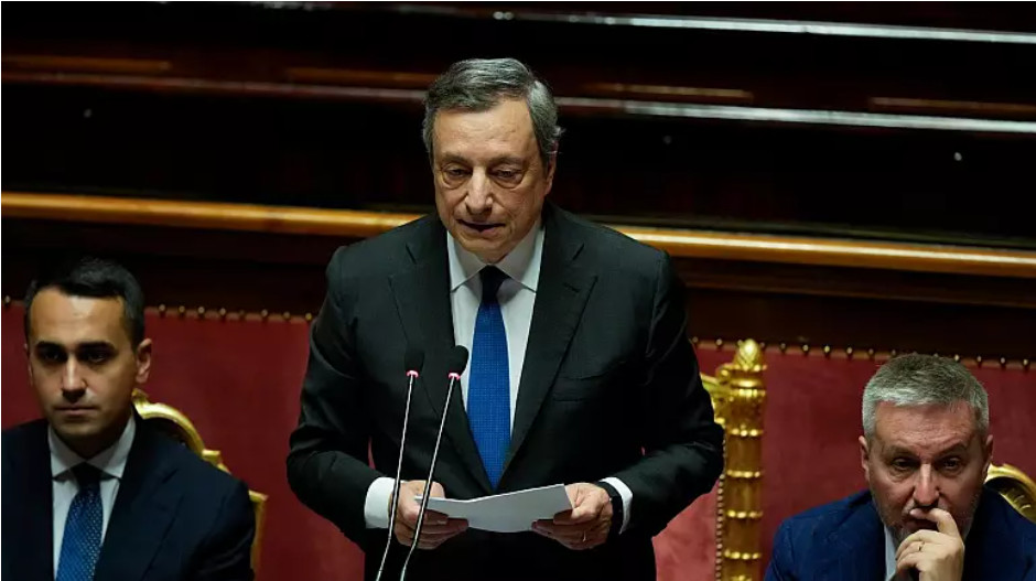Ιταλία: Ψήφο εμπιστοσύνης ζήτησε ο Μάριο Ντράγκι – Απέρριψε τα αιτήματα Κεντροδεξιάς και Πέντε Αστέρων