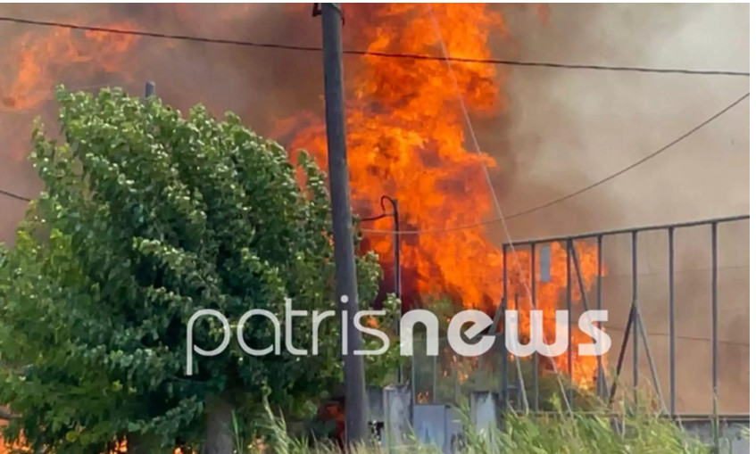 Ηλεία: Φωτιά στη Σπιάντζα - Απειλούνται σπίτια