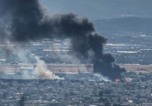 Φωτιά τώρα σε αποθήκη στον Ασπρόπυργο – Επί ποδός η πυροσβεστική