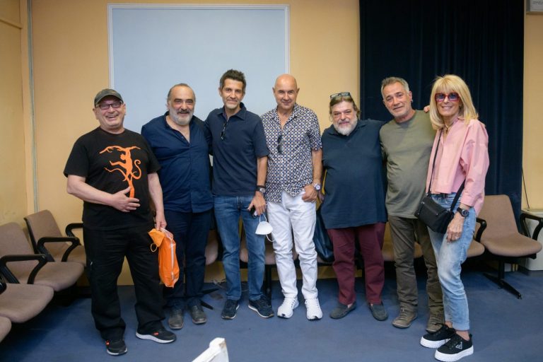 Αυτοδιαχείριση: Πώς και γιατί χάθηκαν 100 εκατομμύρια από τους δημιουργούς