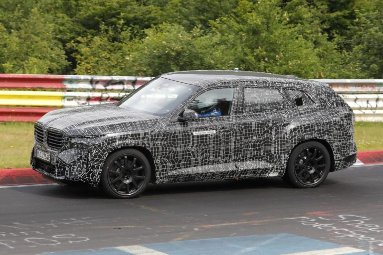 BMW XM: Γιορτή… ισχύος