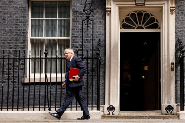 Τζόνσον: Παραιτείται ο Βρετανός πρωθυπουργός