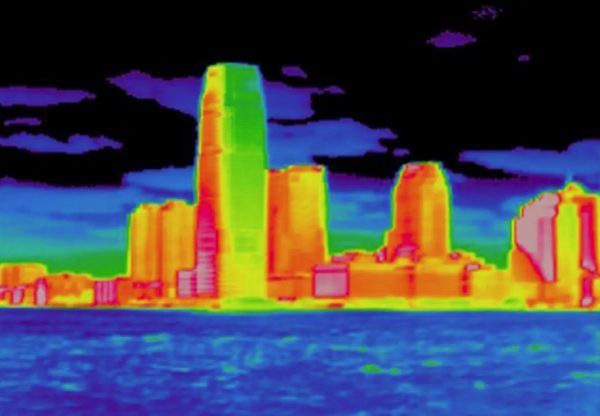 Καύσωνας: Η θερμότερη πόλη των ΗΠΑ δροσίζεται με ανακλαστική άσφαλτο