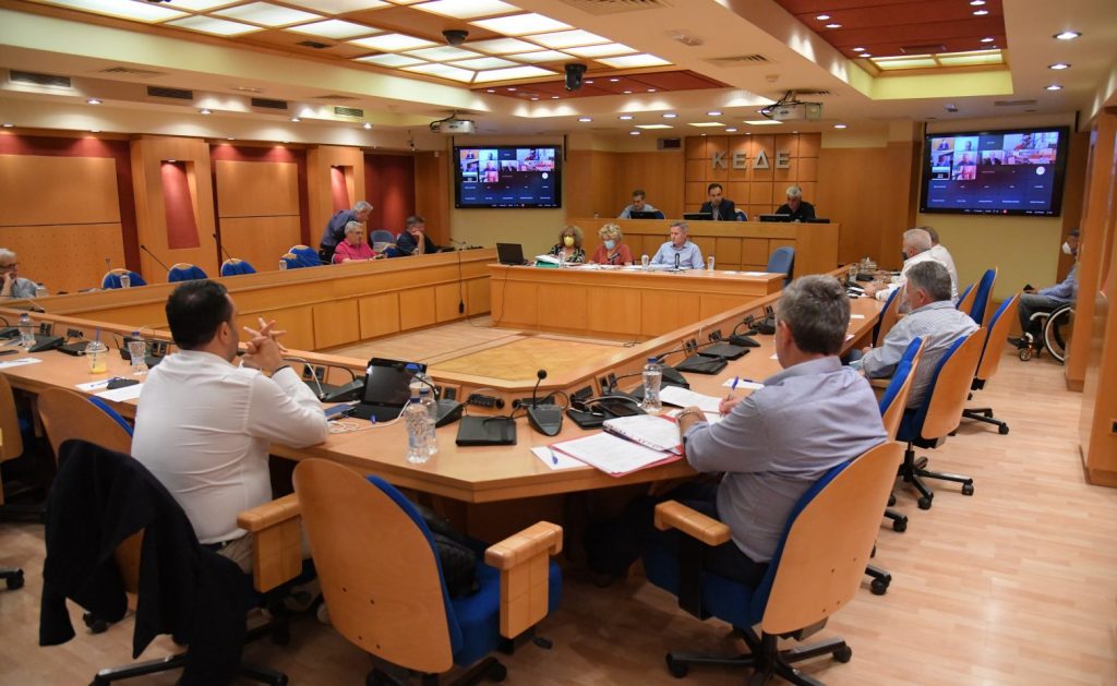 Να θωρακιστούν με έργα οδικής ασφάλειας οι Δήμοι, ζητάει ο Δημήτρης Παπαστεργίου