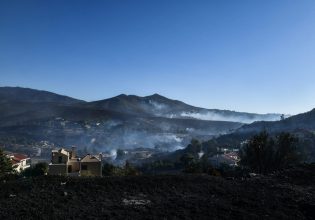 Πεντέλη: «Δεν υπάρχουν ενεργά μέτωπα υπάρχει φόβος αναζωπύρωσης» – Αιχμές για εμπρηστική ενέργεια