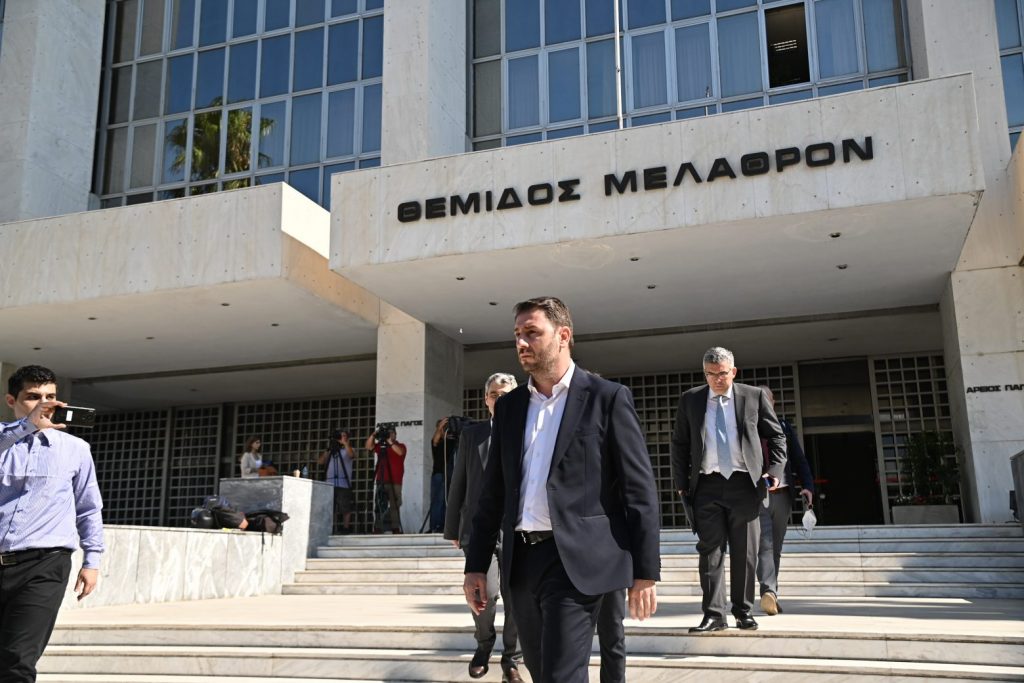 Νίκος Ανδρουλάκης: Στη Βουλή το μεσημέρι οι καταγγελίες για παράνομη παρακολούθηση του κινητού του