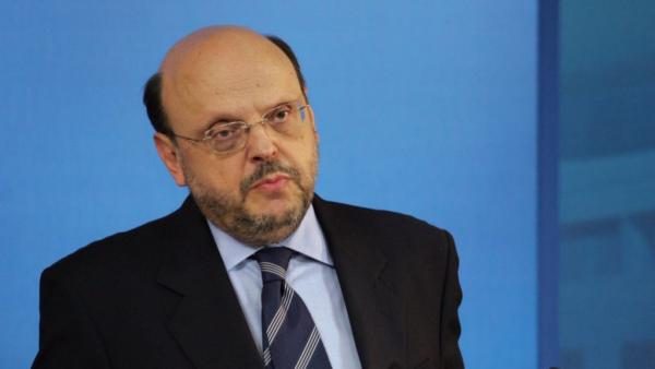 Ευάγγελος Αντώναρος: «Είχα ολιγόλεπτες παραισθήσεις» – Το χρονικό της αεροδιακομιδής του λόγω κοροναϊού