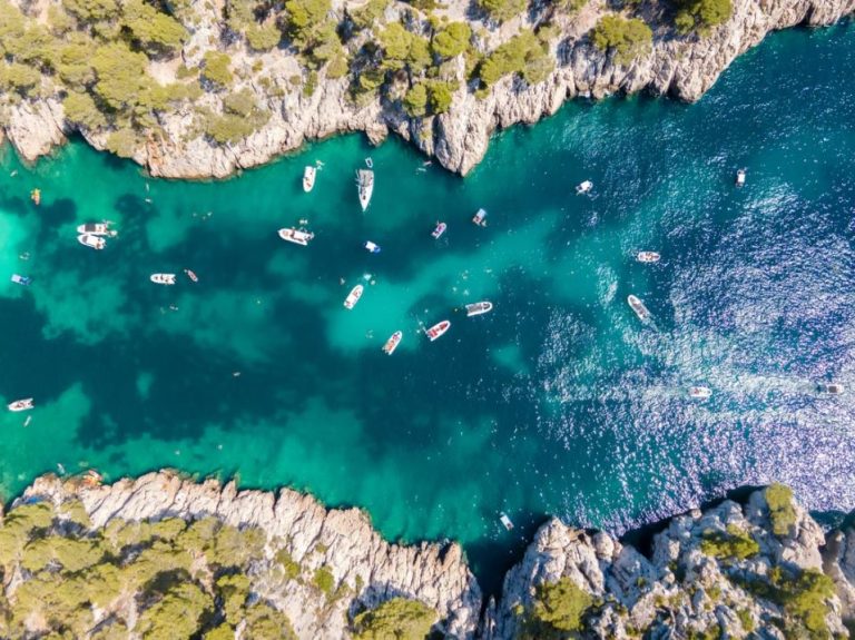 Γαλλία: Βάζοντας… «κόφτη» στον μαζικό τουρισμό