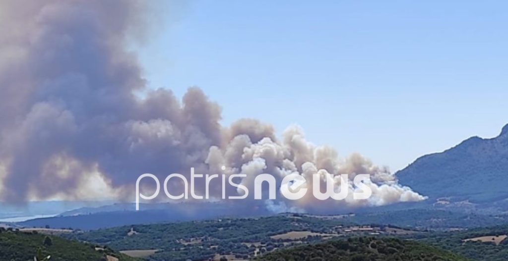 Εγκλωβίστηκαν Αστυνομικοί από την μεγάλη πυρκαγιά στις Πόρτες