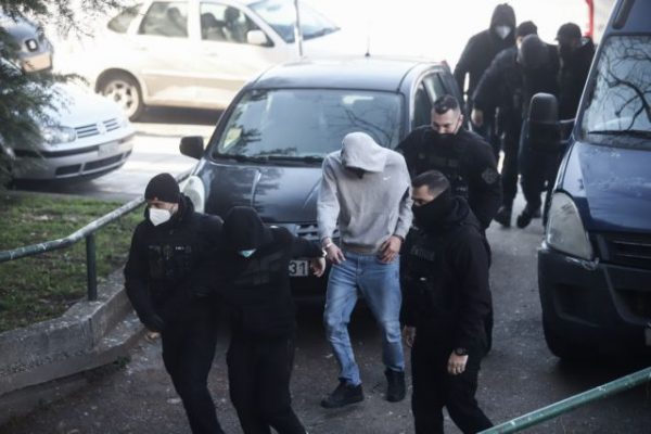 Αλκης Καμπανός: Αίτημα στην Εισαγγελία να γίνει η δίκη στην Αθήνα – Τι επικαλείται ο Αλέξης Κούγιας