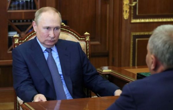 Βρετανία: Nέες κυρώσεις κατά Ρώσων αξιωματούχων