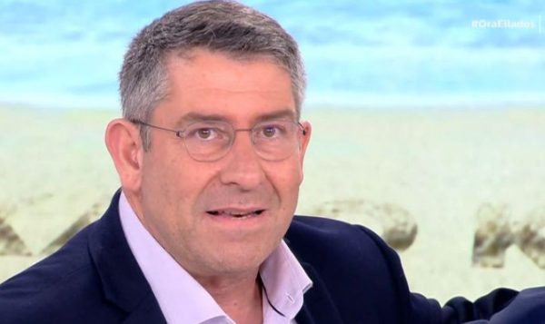 Άκης Παυλόπουλος – Ευλαμπία Ρέβη: Είπαν «αντίο» με δάκρυα στα μάτια στην τελευταία τους εκπομπή