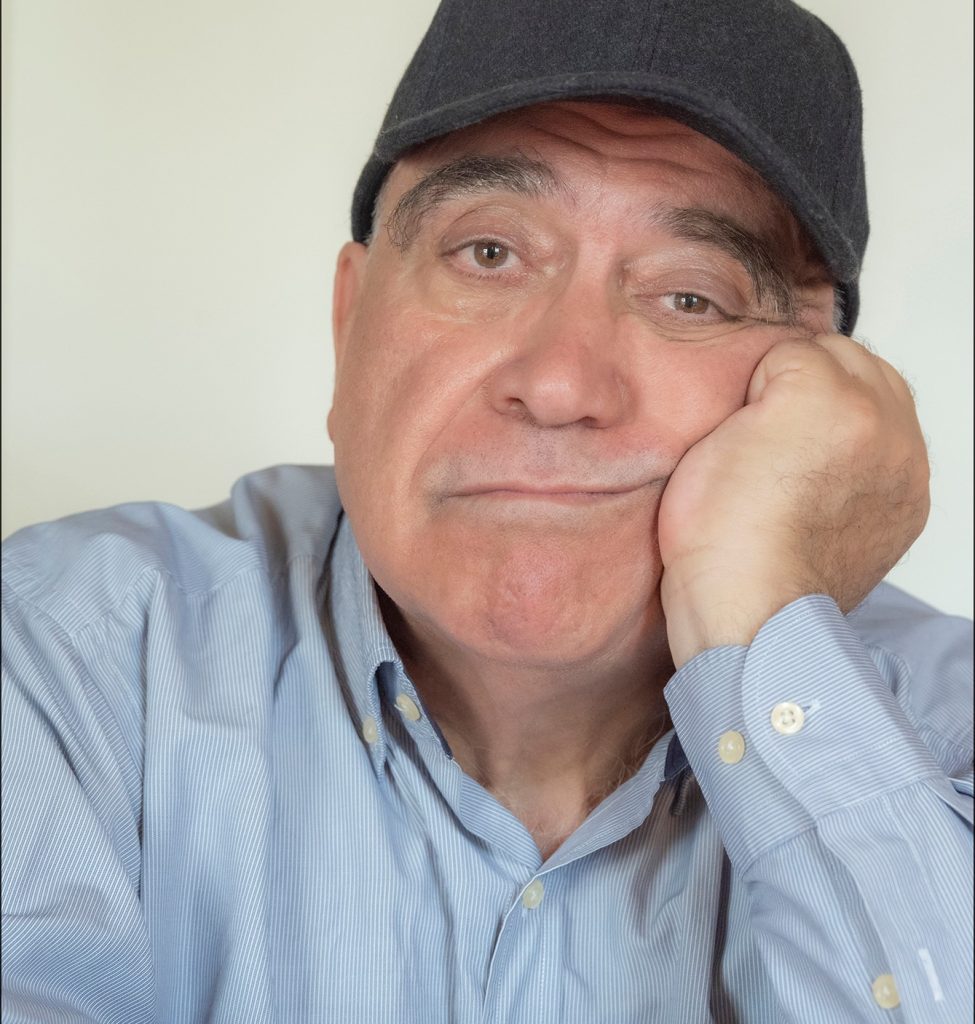 Δημήτρης Πιατάς στο in: «Την εποχή της πανδημίας μπήκα σε μια προσωπική ΜΕΘ ασφυξίας»