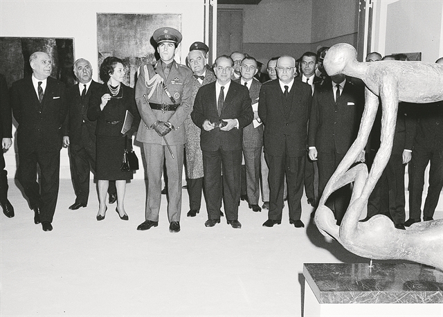 Τα ρεκόρ του Φασιανού, οι «μουντζούρες» του Μπουζιάνη