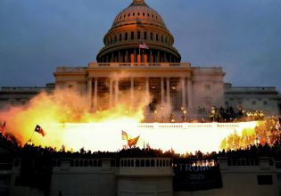 ΗΠΑ: Τρομοκράτες made in USA, αλλά μόνο… εκτός αμερικανικών συνόρων