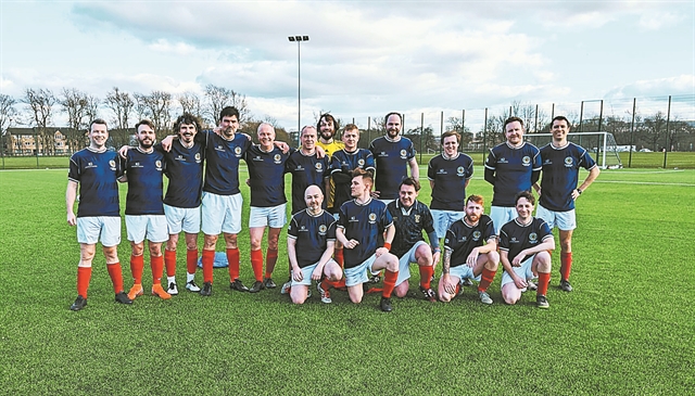 Οταν οι συγγραφείς παίζουν ποδόσφαιρο