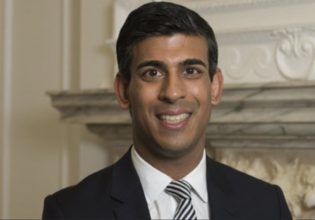 Βρετανία: Ο πρώην υπ. Οικονομικών Ρίτσι Σούνακ βάζει υποψηφιότητα για πρωθυπουργός