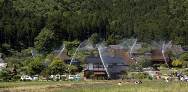 Ιαπωνία: Το χωριό με το πρωτότυπο σύστημα πυρόσβεσης που θα έπρεπε όλες οι χώρες να υιοθετήσουν