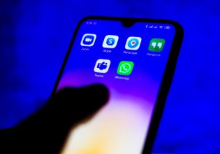 Ρωσία: Πρόστιμα σε WhatsApp και Snapchat για αποθήκευση δεδομένων εκτός χώρας