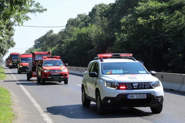 Δασικές πυρκαγιές: Στη μάχη της κατάσβεσης 200 Ευρωπαίοι πυροσβέστες – Έφτασαν 28 Ρουμάνοι στην Αθήνα