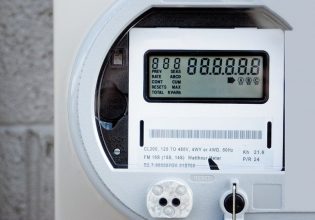 Την Τρίτη οι ανακοινώσεις για τα νέα μέτρα στήριξης στην ενέργεια