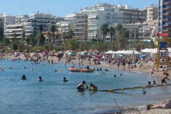 Καιρός: Επιμένει το μελτέμι – Πού θα επικρατήσουν δυσμενείς πυρομετεωρολογικές συνθήκες