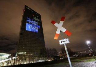 Μακρόν: Κλείστε τα φώτα, ετοιμαστείτε για ρεύμα «με σύνεση»