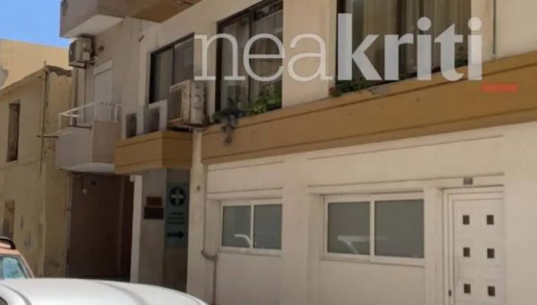 Ηράκλειο: Παροξυσμός από τον 42χρονο μητροκτόνο στο δικαστικό Μέγαρο