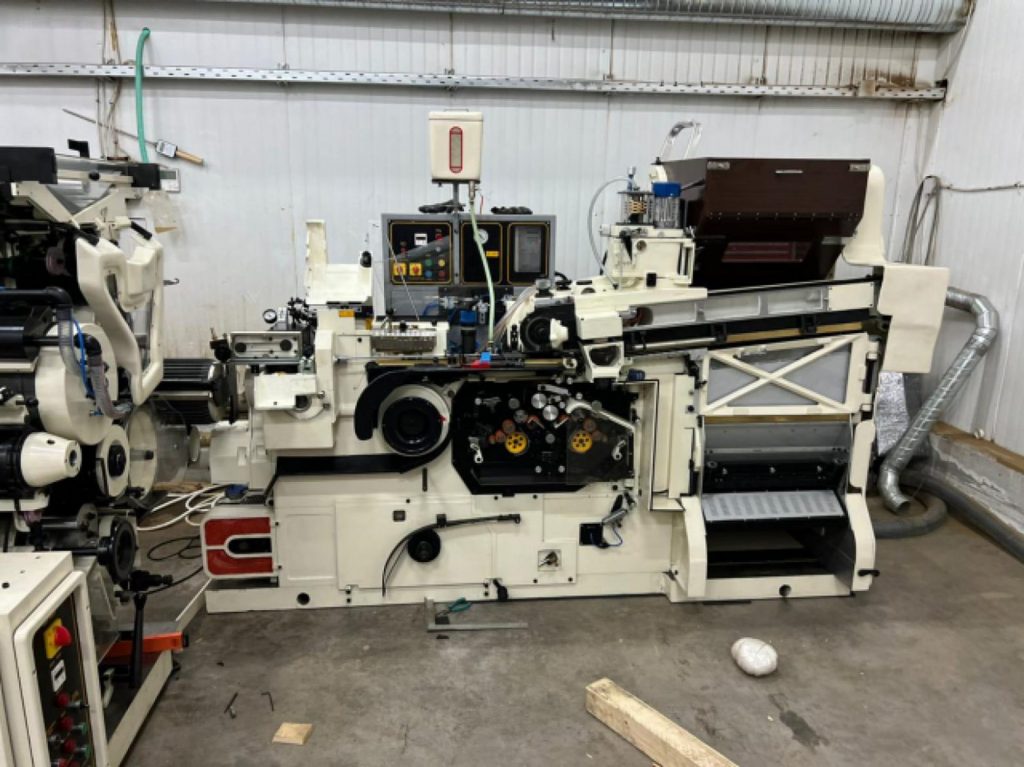 Eξαρθρώθηκε εγκληματική οργάνωση με πάνω από 1 εκατ. λαθραία τσιγάρα