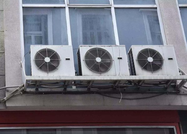 Δημόσιο: Υπεγράφη η ΚΥΑ για την εξοικονόμηση ενέργειας – Τι προβλέπει