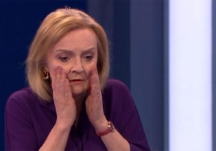 Βρετανία: Διεκόπη το debate Τρας – Σουνάκ για τη διαδοχή Τζόνσον – Η δημοσιογράφος λιποθύμησε στον αέρα