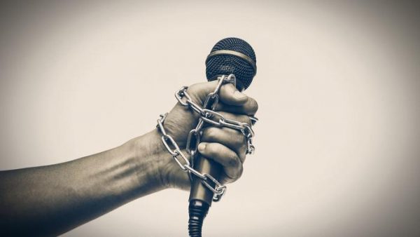 Κιζίλγιουρεκ: Η Τουρκία συνεχίζει να καταδιώκει προοδευτικούς Τουρκοκύπριους