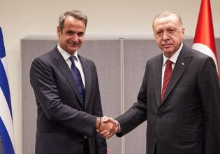 Μητσοτάκης σε Ερντογάν: Καλύτερα να αναβιώσει την οικονομία παρά την Οθωμανική Αυτοκρατορία