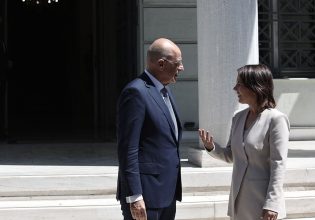 Δένδιας: Όχι γερμανικά υποβρύχια στην Τουρκία – Μπέρμποκ: Αδιαμφισβήτητη η κυριαρχία των ελληνικών νησιών
