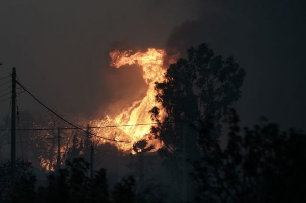 Γαλλία: Πυρομανής πυροσβέστης έβαζε φωτιές σε δάση «για την αδρεναλίνη»
