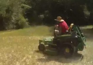 Προσπάθησε να ξεφύγει από τους αστυνομικούς οδηγώντας μηχανή του γκαζόν