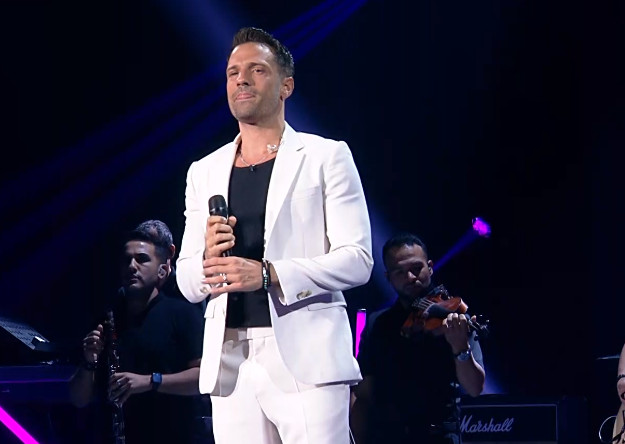 Τελικός X Factor: Μαγική εμφάνιση από τον Κωνσταντίνο Αργυρό