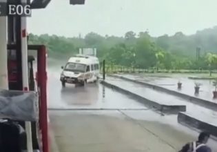 Ινδία: Τέσσερις νεκροί μετά από πρόσκρουση ασθενοφόρου σε σταθμό διοδίων