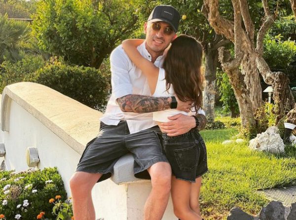 Μπρούνο Τσιρίλο: Διακοπές με την κόρη του μετά την ανακοίνωση του χωρισμού από την Έλενα Ασημακοπούλου