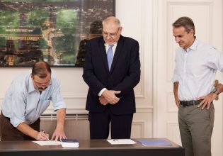 Τιμητική απόδοση της ελληνικής ιθαγένειας στον Κρίστοφερ Κινγκ