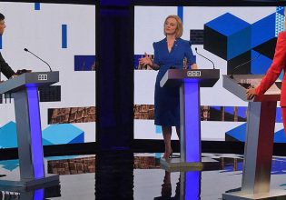 Βρετανία: Ποιος κέρδισε το debate ανάμεσα σε Σουνάκ και Τρας