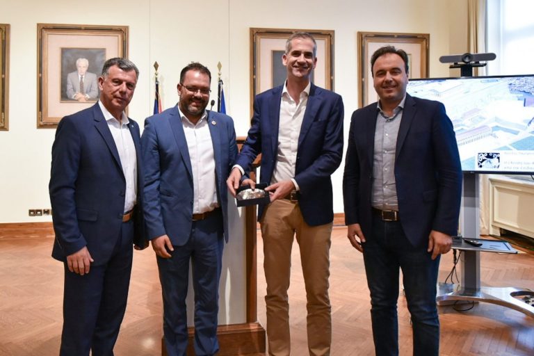 Καλώς όρισες Αθήνα στους δρόμους της Ίασης