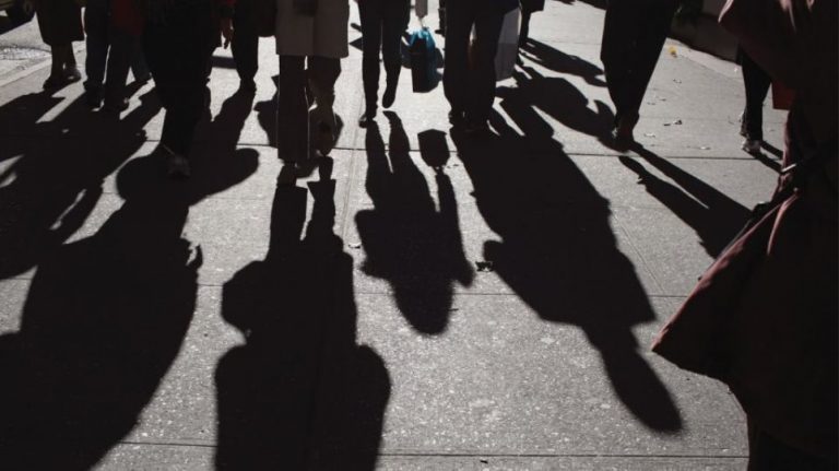 Έρευνα: Το δημογραφικό αδιέξοδο της Ελλάδας και η… ασφυξία μίας ηπείρου, που γερνάει και φθείρεται