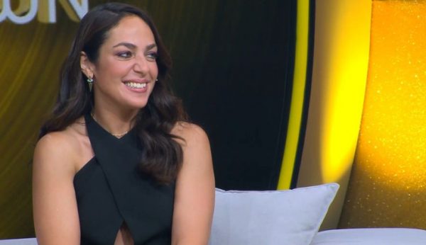 Δόμνα Μιχαηλίδου: Εμφάνιση έκπληξη στο Chart Show – Την αποθέωσε ο Μιχάλης Χατζηγιάννης