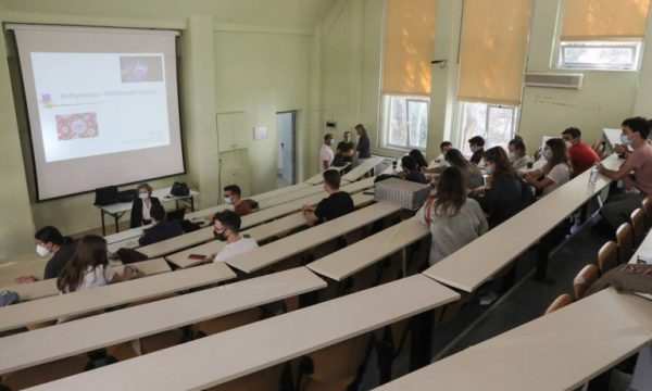Σοφία Ζαχαράκη: «Για πρώτη φορά, στεγαστικό επίδομα και στους σπουδαστές των ΙΕΚ Τουρισμού»