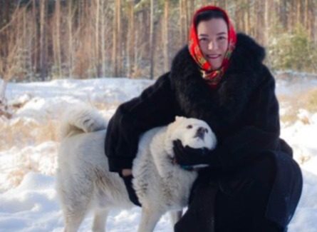 Συγκινητικό: Επέστρεψαν στην Ουκρανία και βρήκαν το σκυλί τους να τους περιμένει