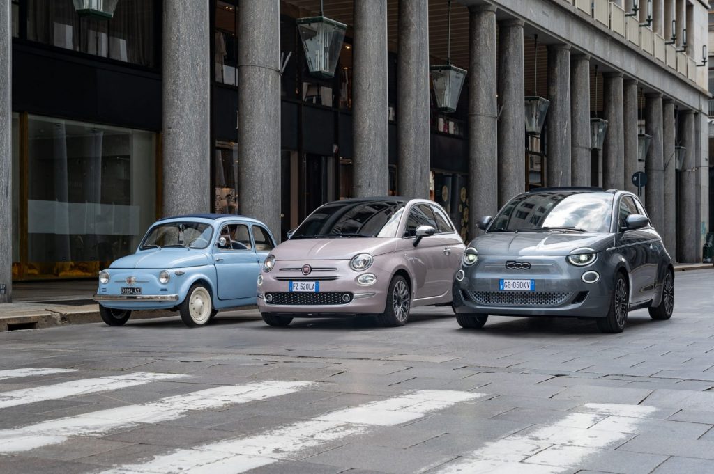 To Fiat 500 σβήνει 65 κεράκια