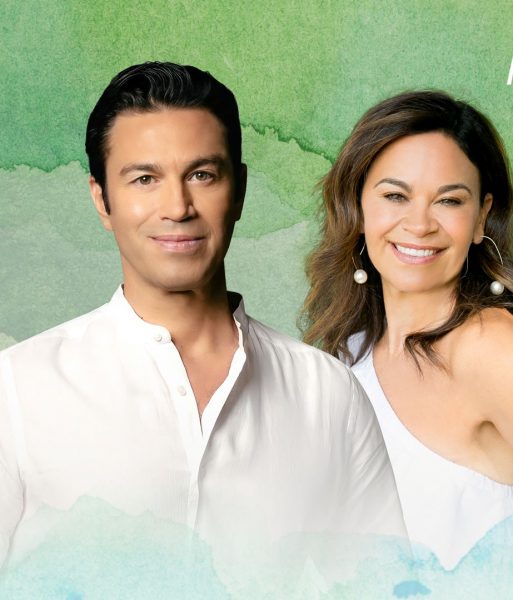 Ο Μάριος Φραγκούλης και η Deborah Myers στο Βεάκειο Θέατρο