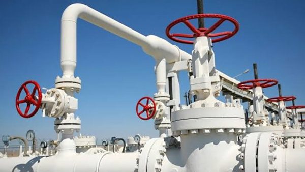 Φον ντερ Λάιεν: Ευχαριστημένη με τη συμφωνία των «27» για το φυσικό αέριο